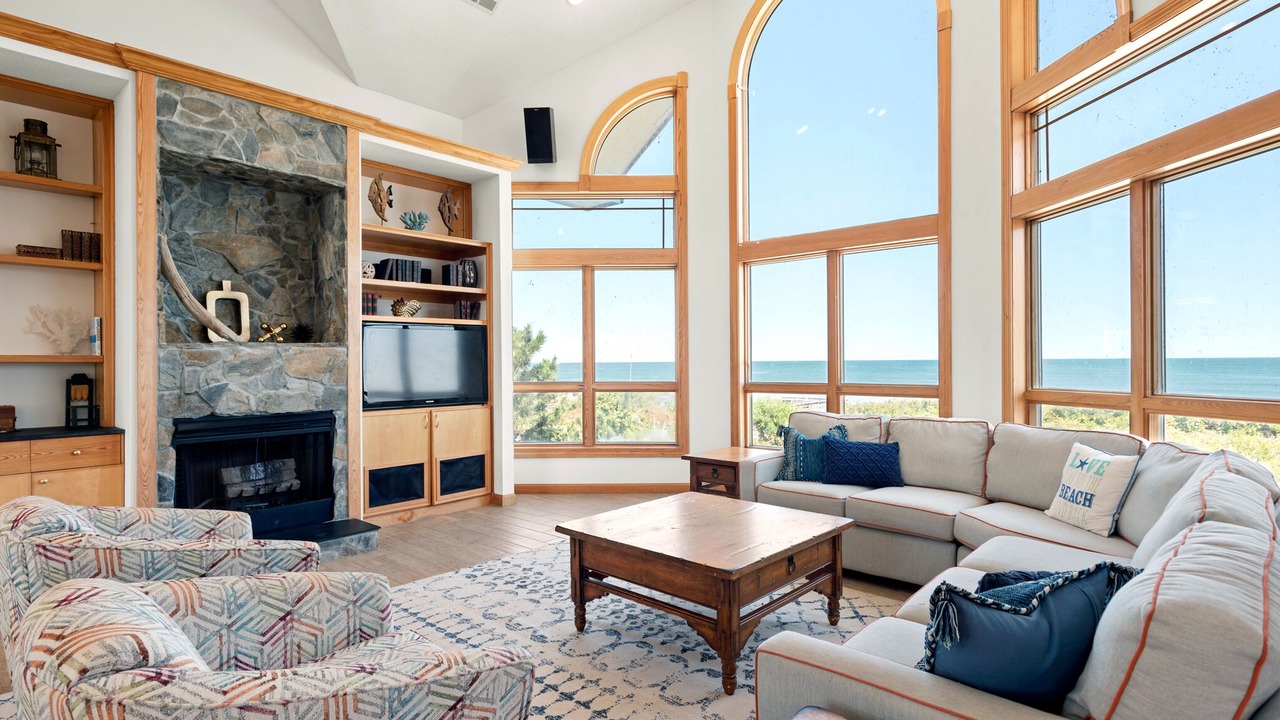 Photo of Livingroom in Pine Island