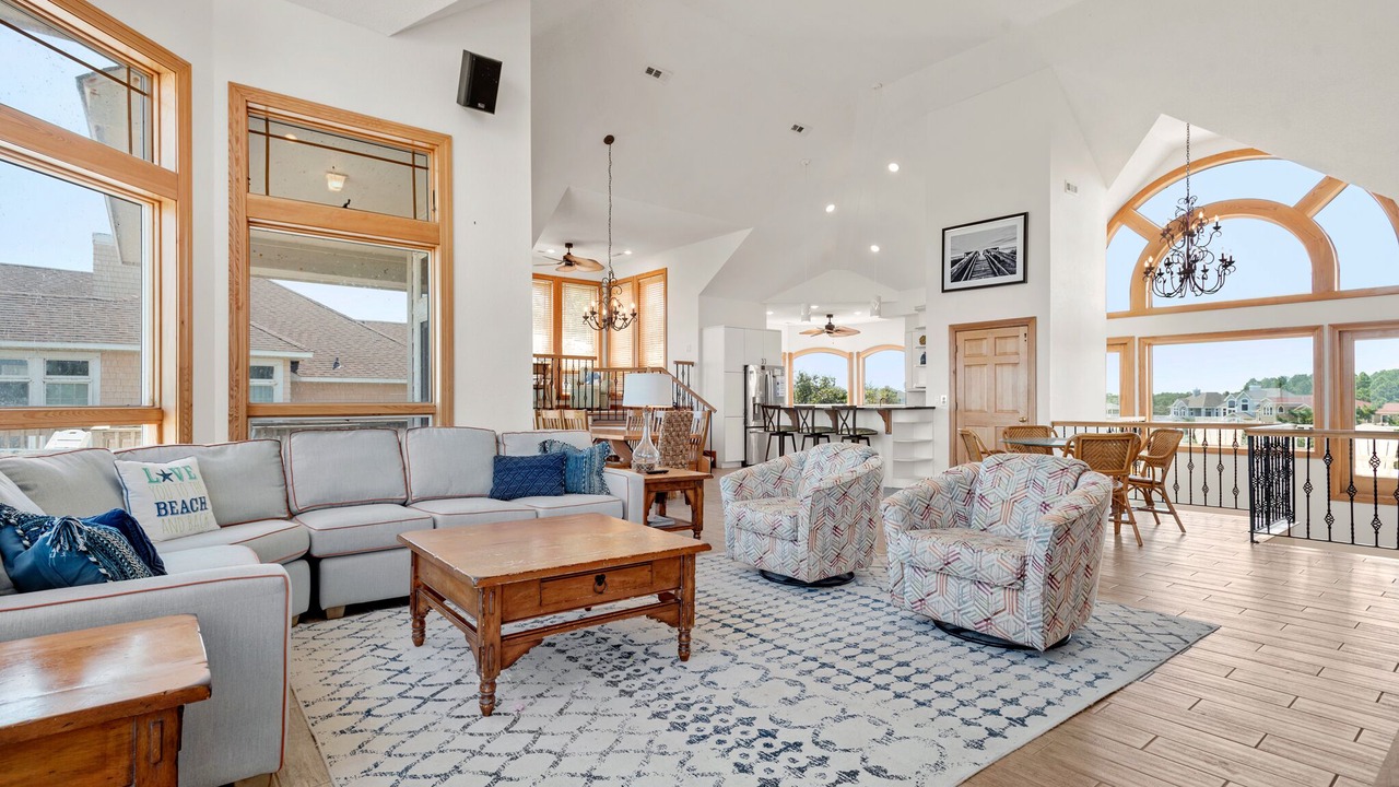Photo of Livingroom in Pine Island