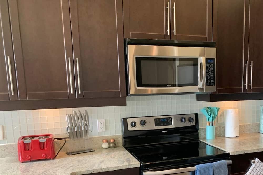 Photo of Kitchen in Jefferson Manor
