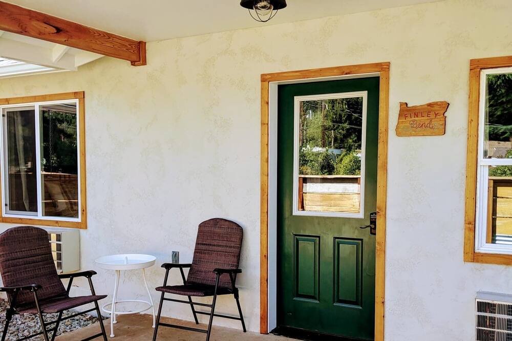 Photo of Others in Fruitdale