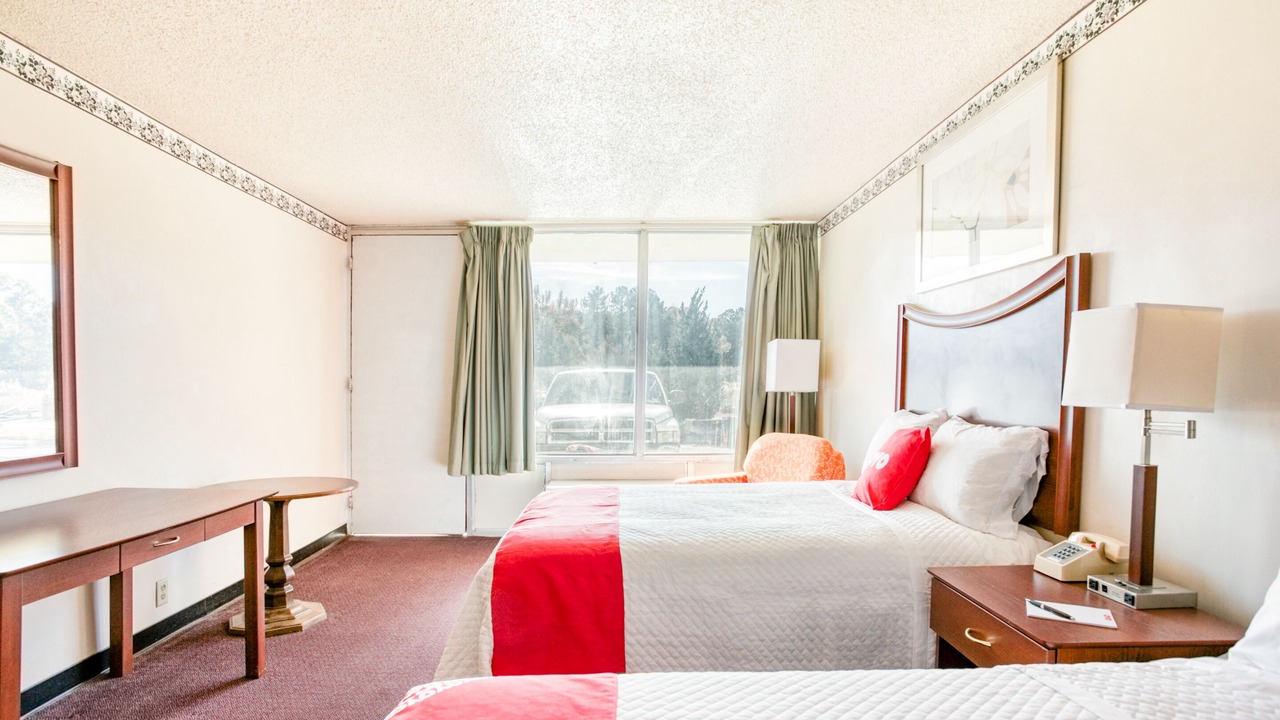Photo of Bedroom in Templeton