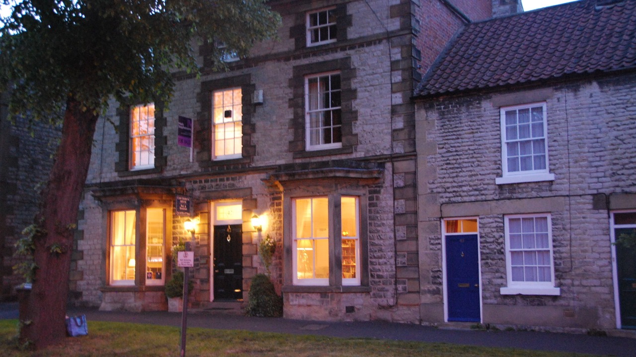 Photo of Outdoor in Pickering