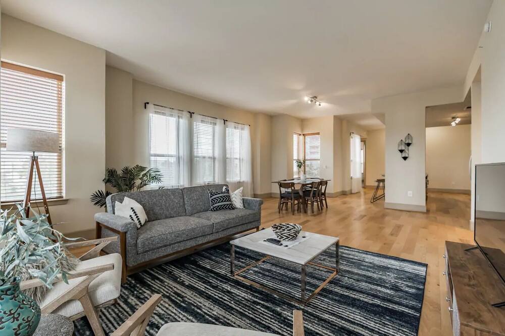 Photo of Others in Greenway Plaza-Upper Kirby
