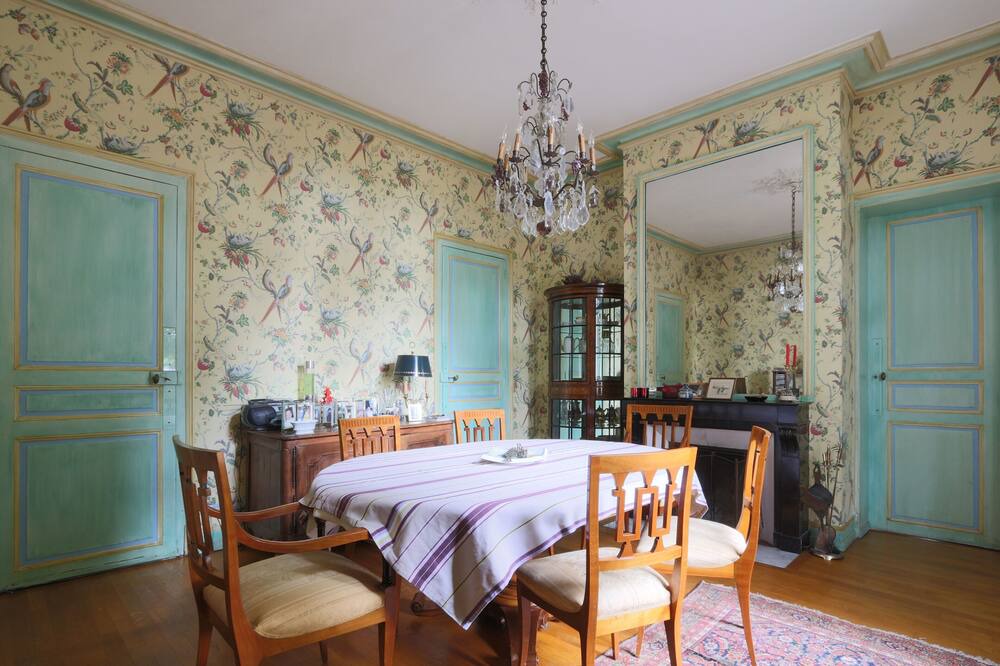 Photo of Bedroom in Cinq-Mars-la-Pile