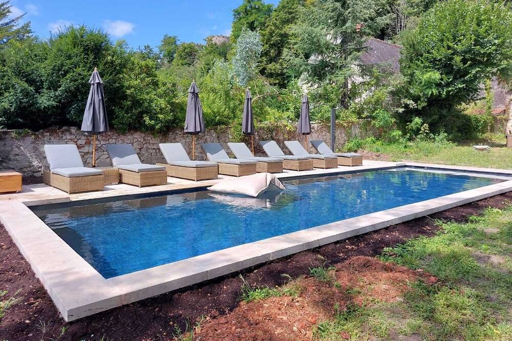 Photo of Outdoor in Cinq-Mars-la-Pile