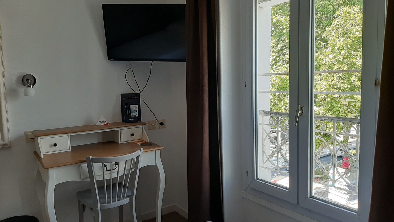 Photo of Bedroom in Saint-Serge