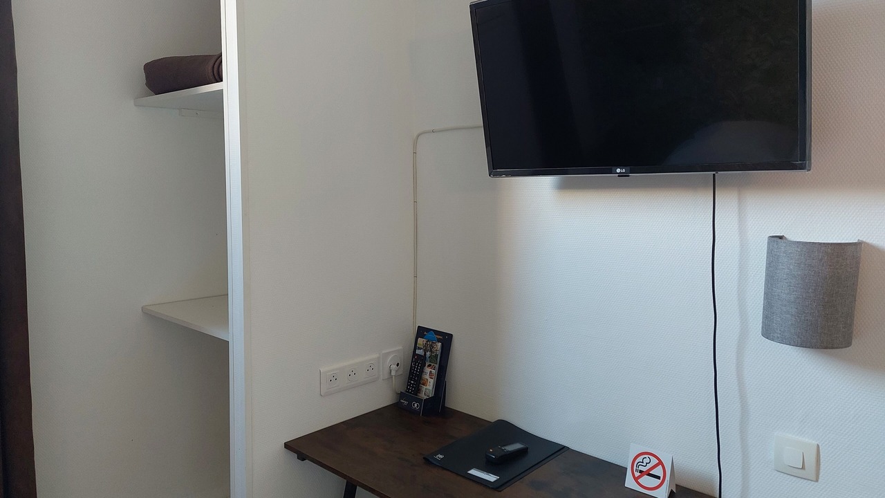 Photo of Bedroom in Saint-Serge
