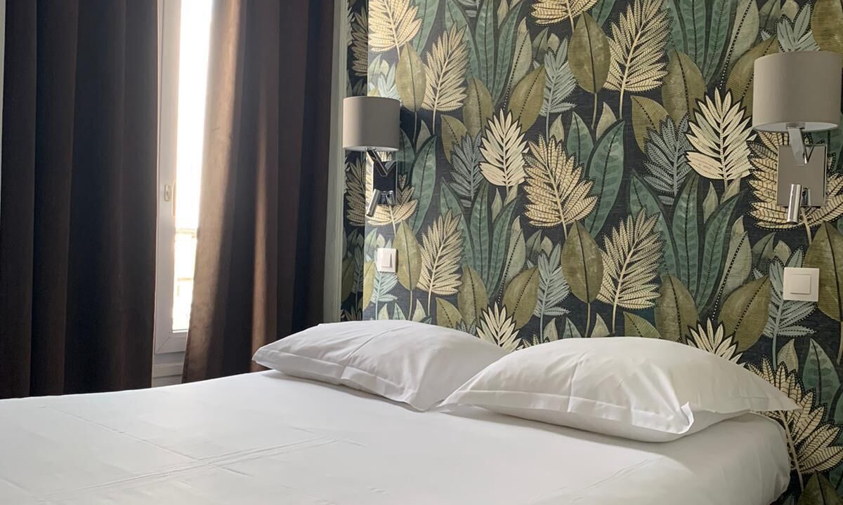 Photo of Bedroom in Saint-Serge