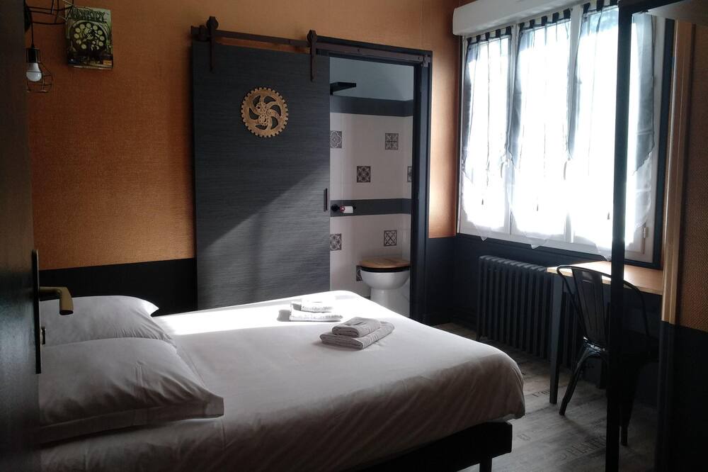 Photo of Bedroom in Ploermel