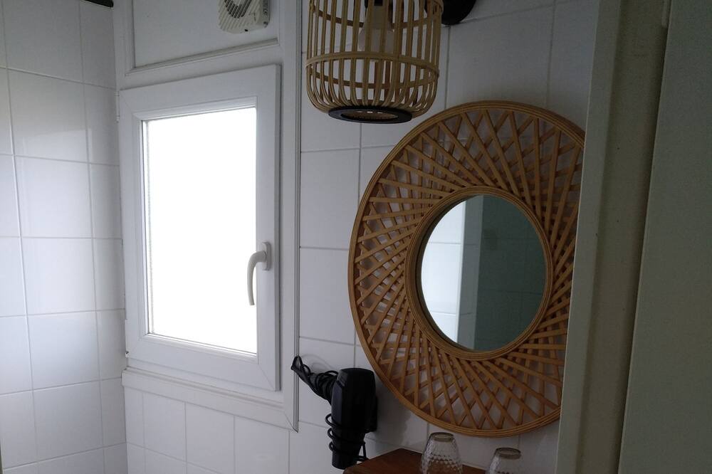 Photo of Bathroom in Ploermel
