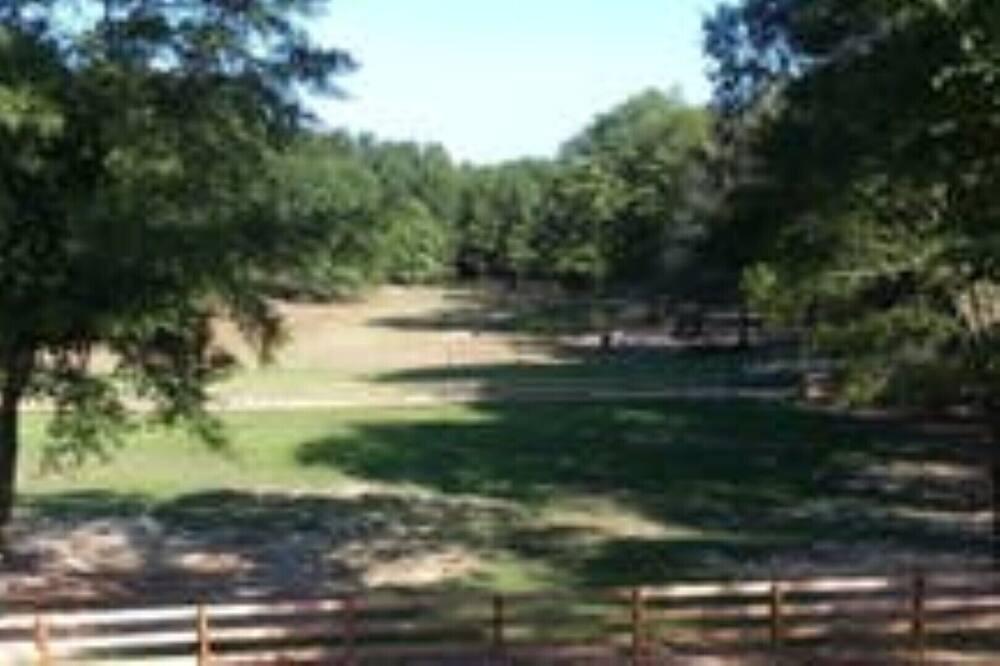 Photo of Outdoor in Cassatt