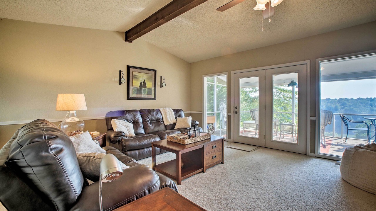 Photo of Livingroom in Rogers
