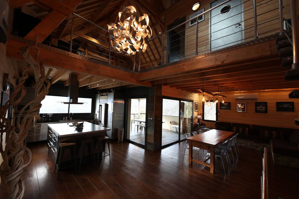 Photo of Livingroom in Saint-Pastous