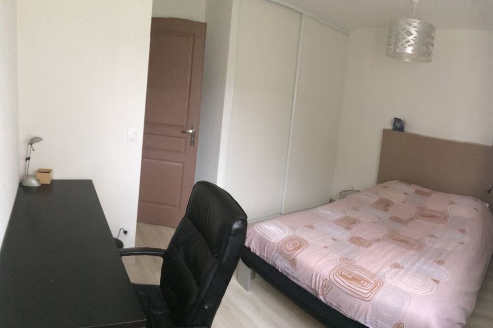 Photo of Bedroom in Les Fins