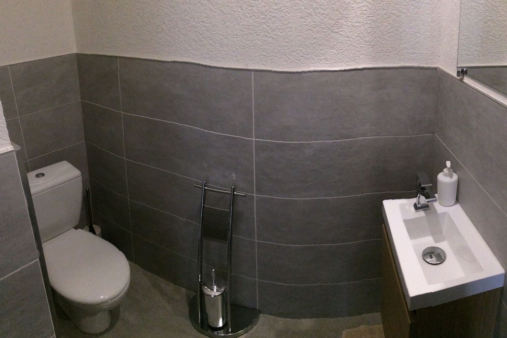 Photo of Bathroom in Les Fins