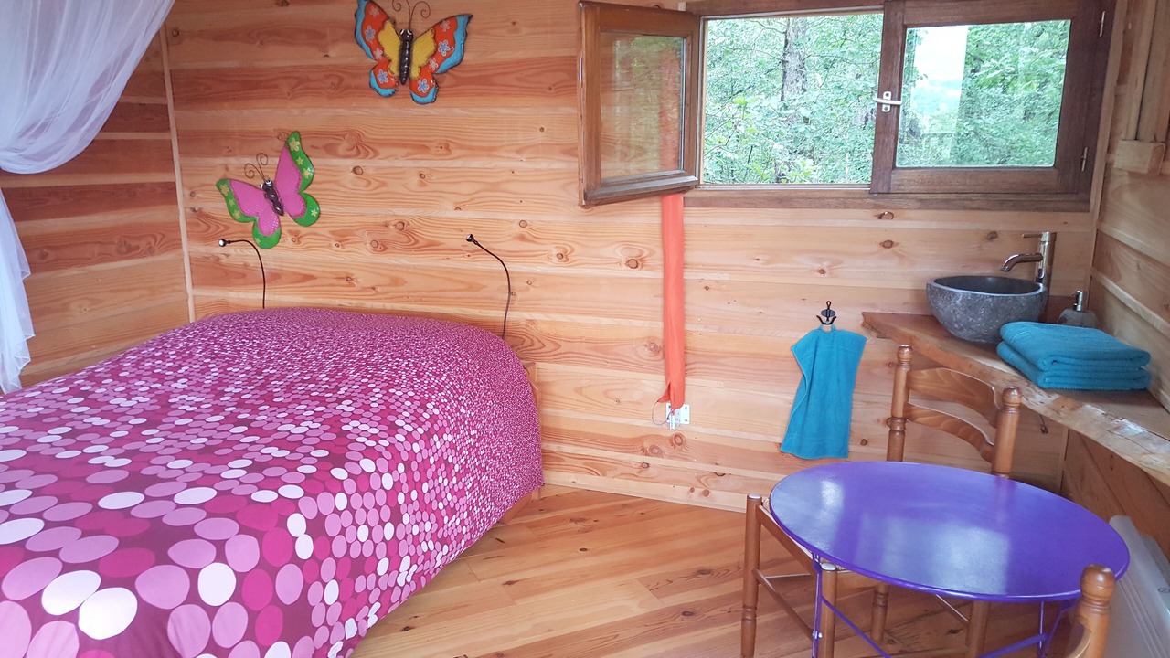 Photo of Others in Saint-Victor-Rouzaud