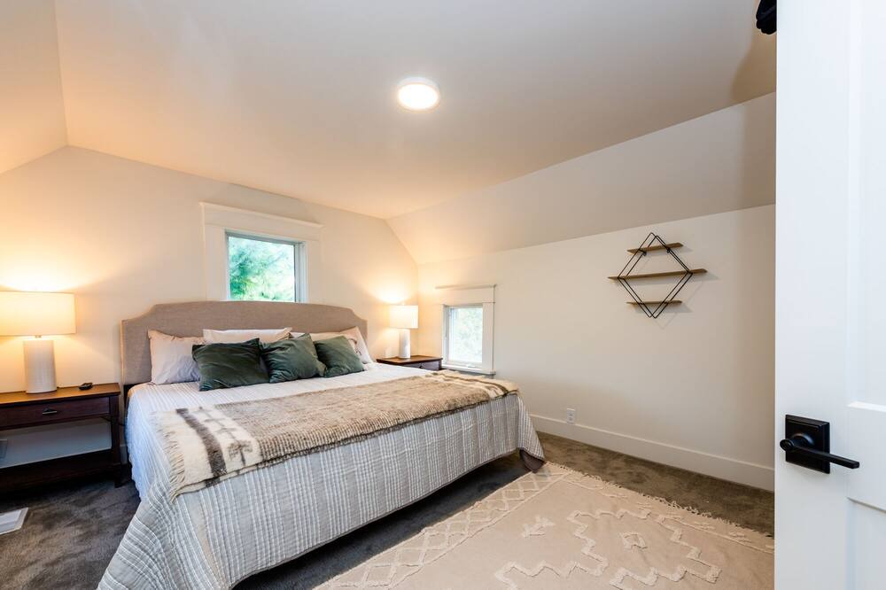 Photo of Bedroom in Buchanan