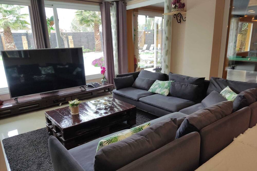 Photo of Livingroom in Rubi