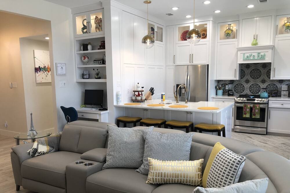 Photo of Livingroom in Dallas