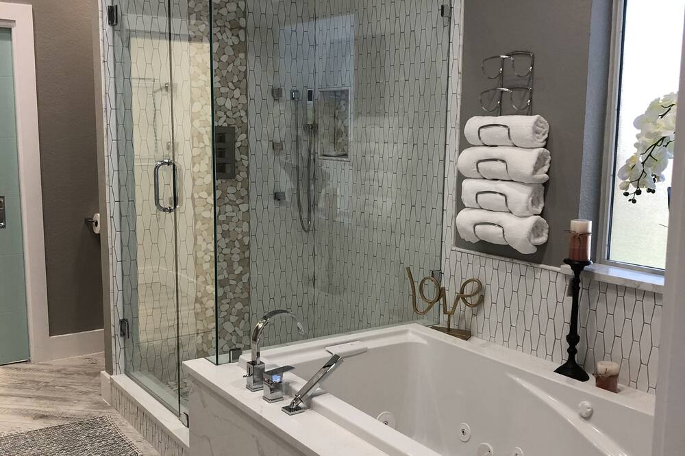 Photo of Bathroom in Dallas