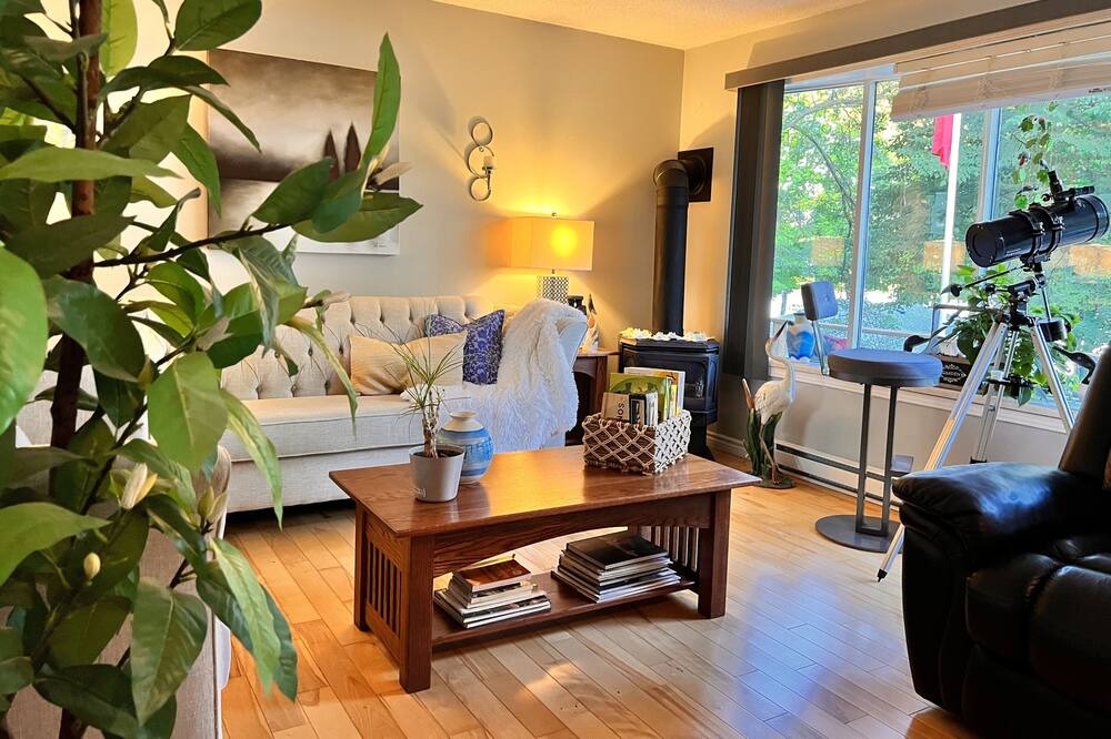 Photo of Livingroom in Bobcaygeon