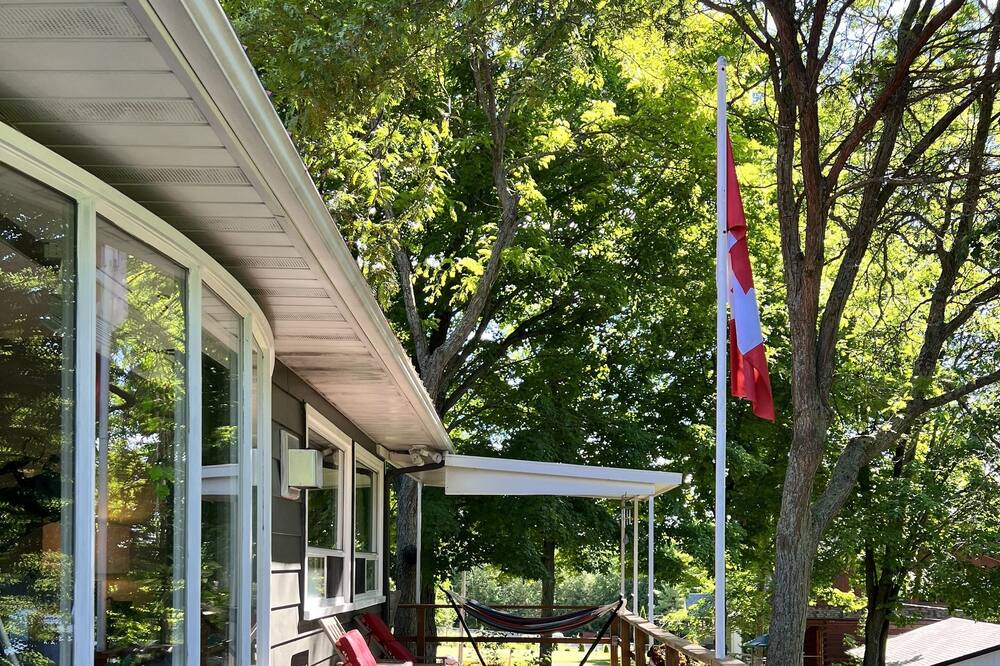 Photo of Patio Balcony in Bobcaygeon