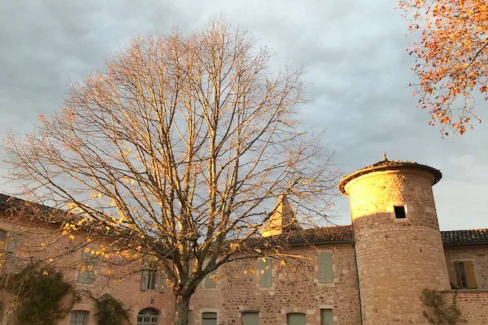 Photo of Outdoor in Castelnau-de-Montmiral