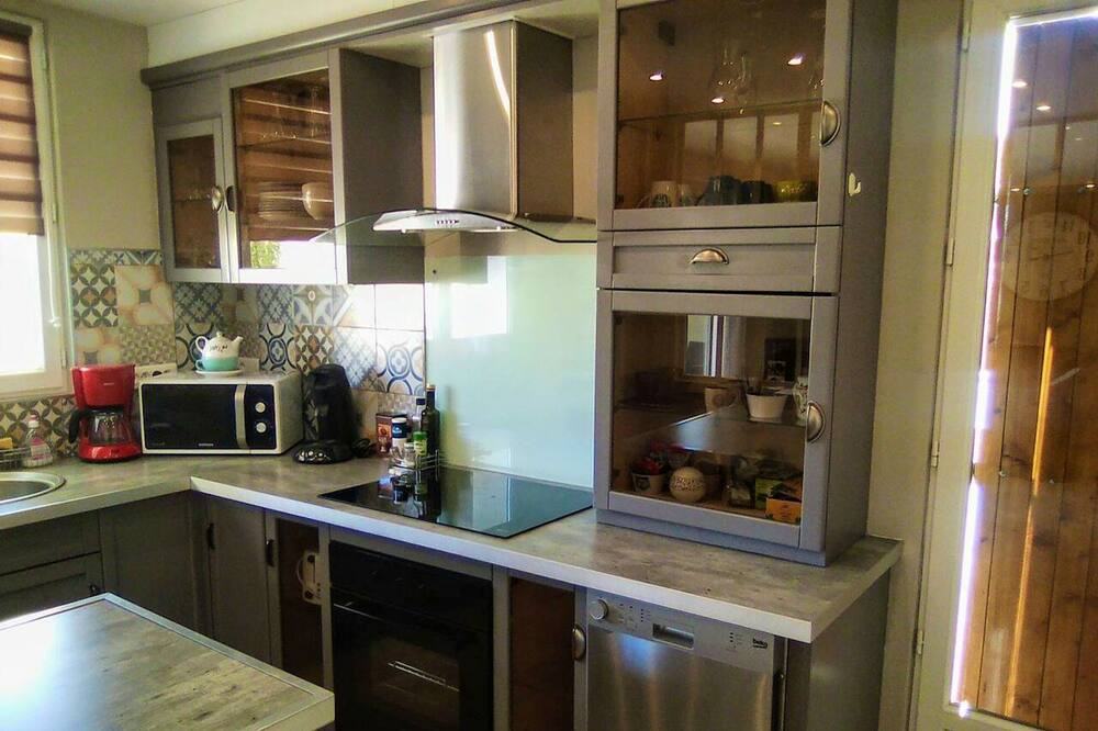 Photo of Kitchen in Sainte-Valiere