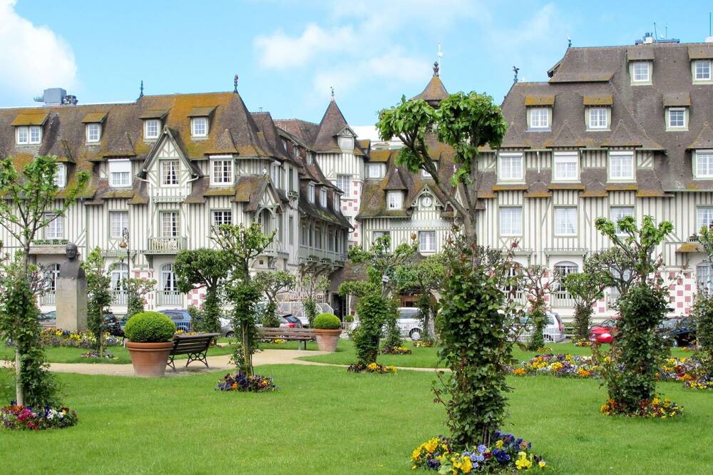 Photo of Others in Saint-Arnoult
