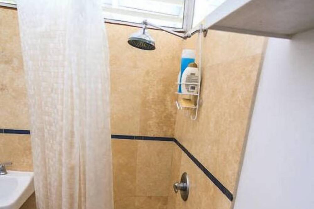 Photo of Bathroom in Kailua