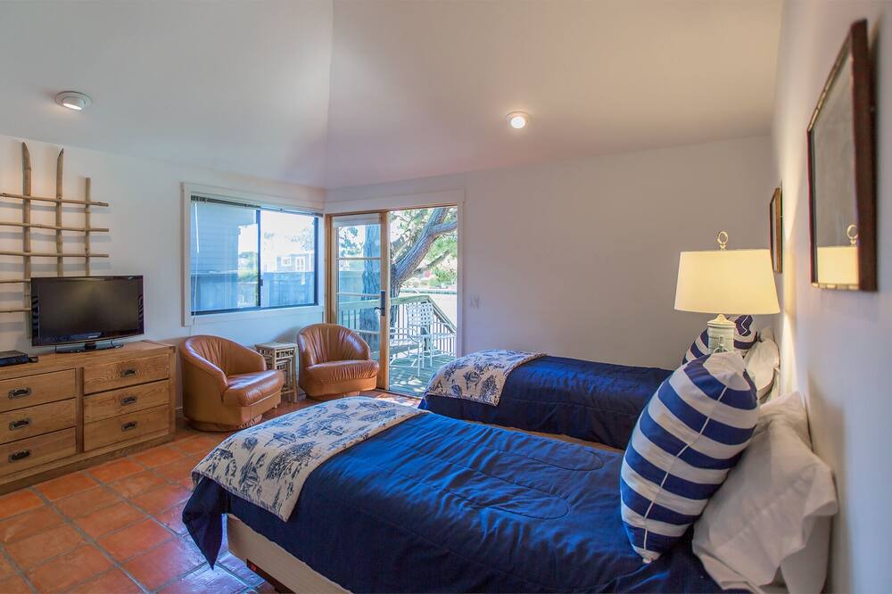 Photo of Others in Stinson Beach