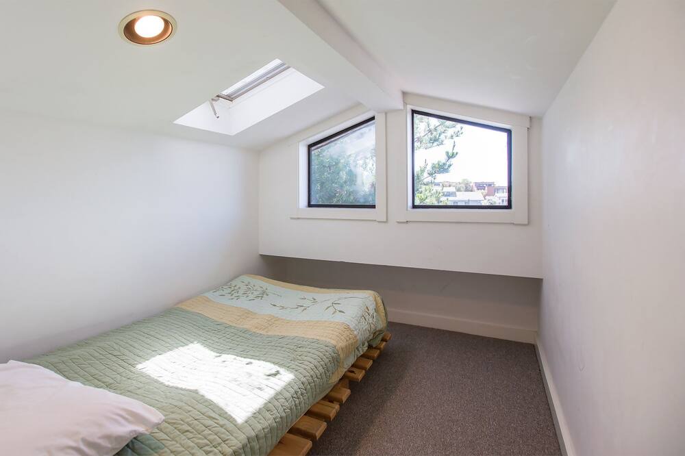 Photo of Others in Stinson Beach