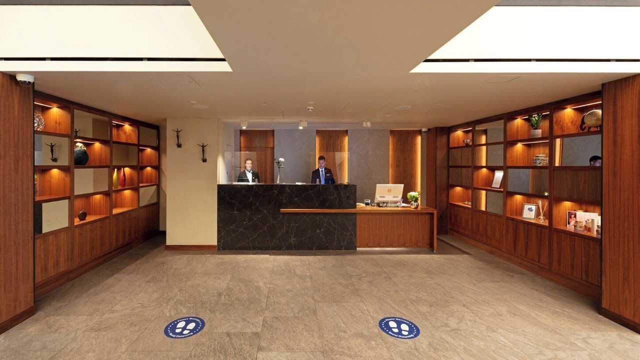 Photo of Others in Tower Hill