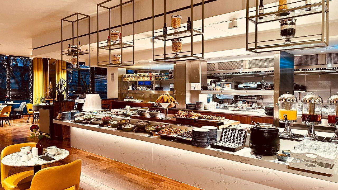 Photo of Others in Tower Hill