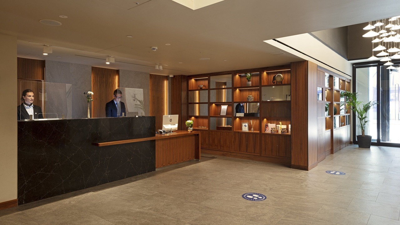 Photo of Others in Tower Hill