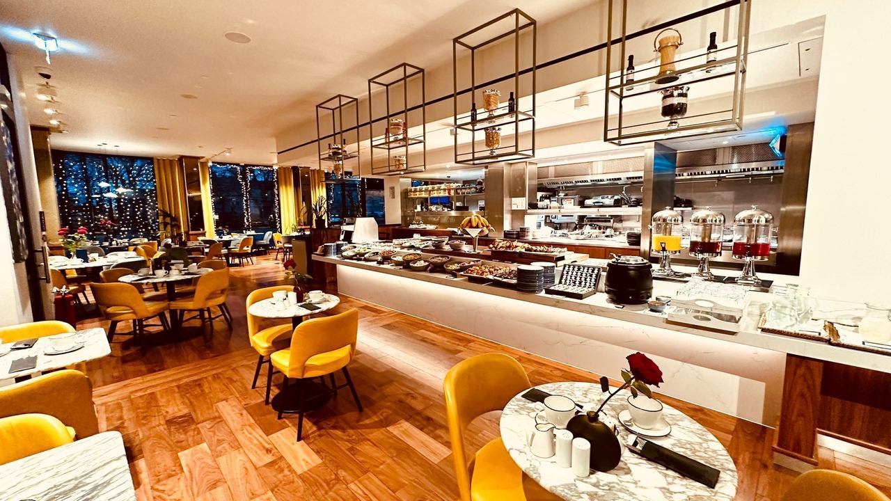 Photo of Others in Tower Hill