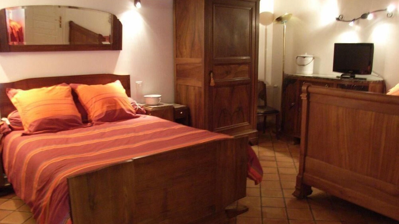 Photo of Bedroom in Gensac-la-Pallue