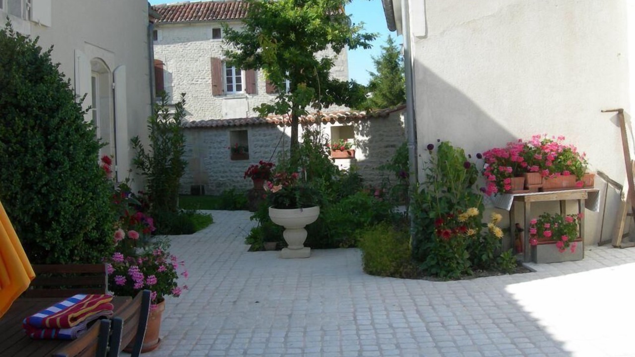 Photo of Outdoor in Gensac-la-Pallue