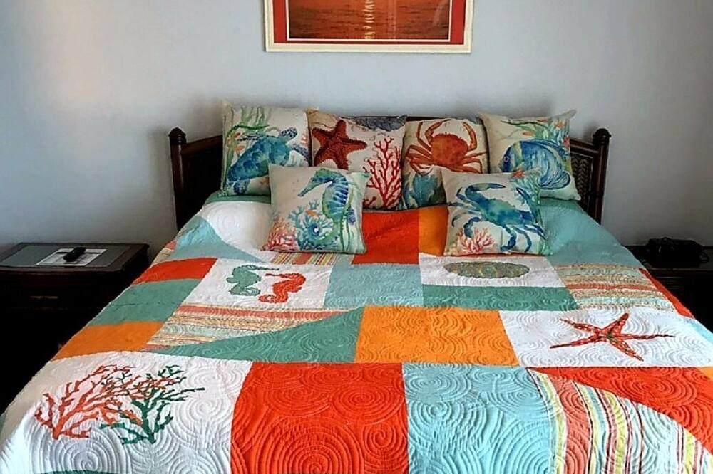 Photo of Bedroom in Rockport