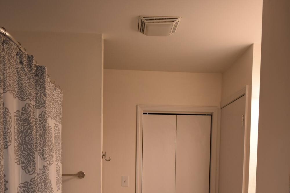 Photo of Bedroom in Lyndon