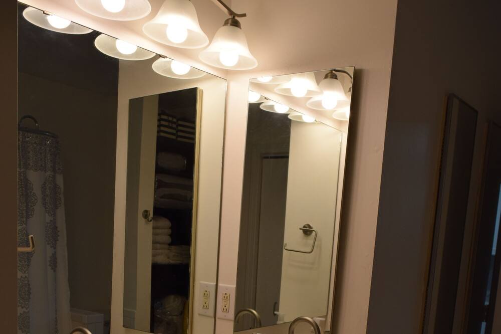 Photo of Bathroom in Lyndon