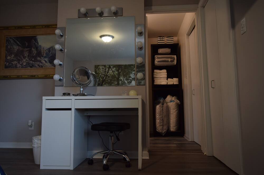 Photo of Bedroom in Lyndon