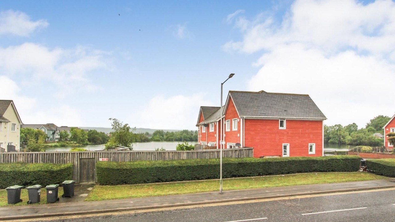 Photo of Outdoor in Larkfield