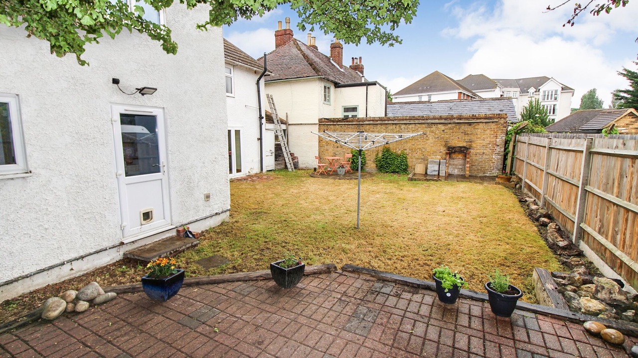 Photo of Outdoor in Larkfield