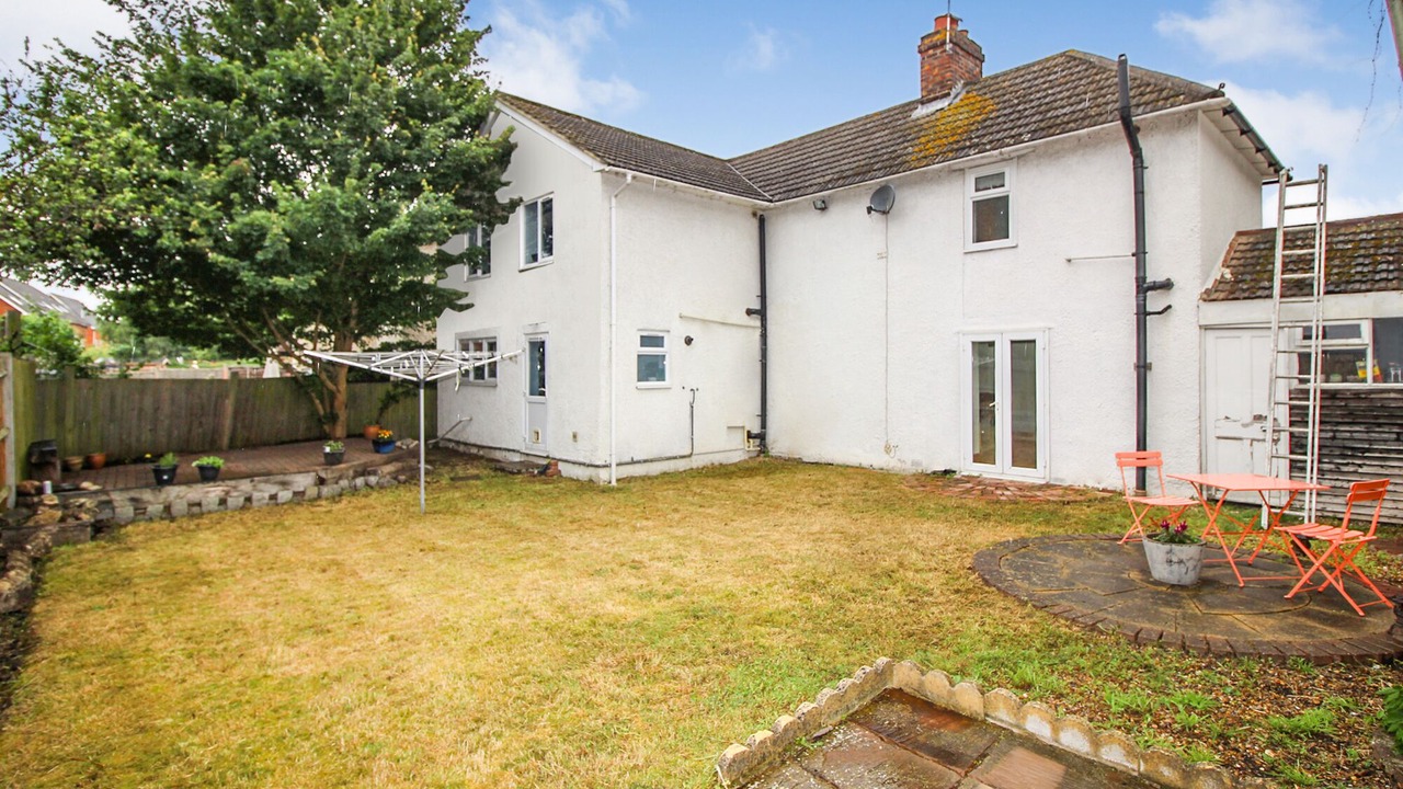 Photo of Outdoor in Larkfield