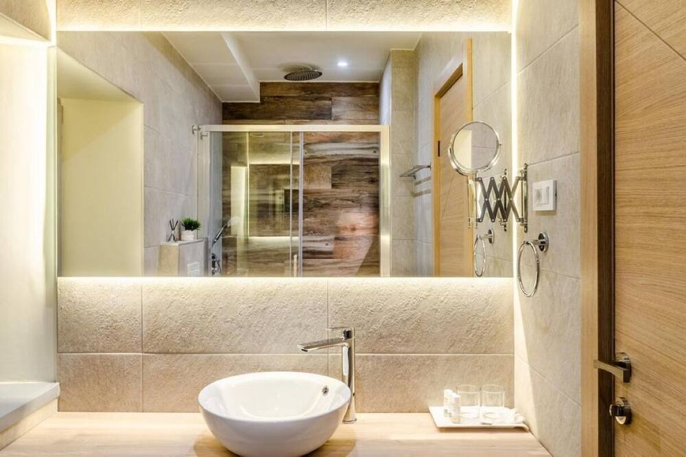 Photo of Bathroom in Cove Tri Zala (Zrnovo)