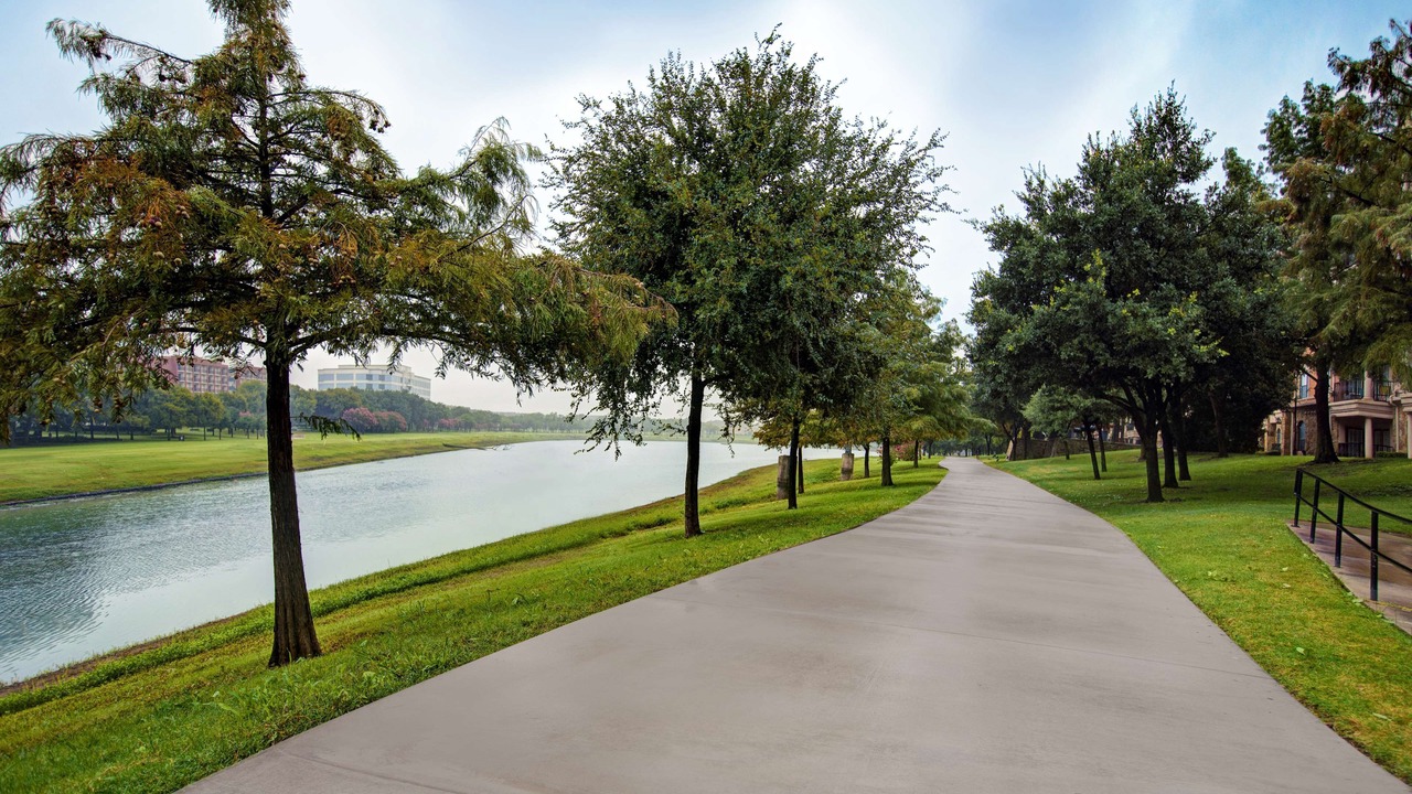 Photo of Outdoor in Farmers Branch