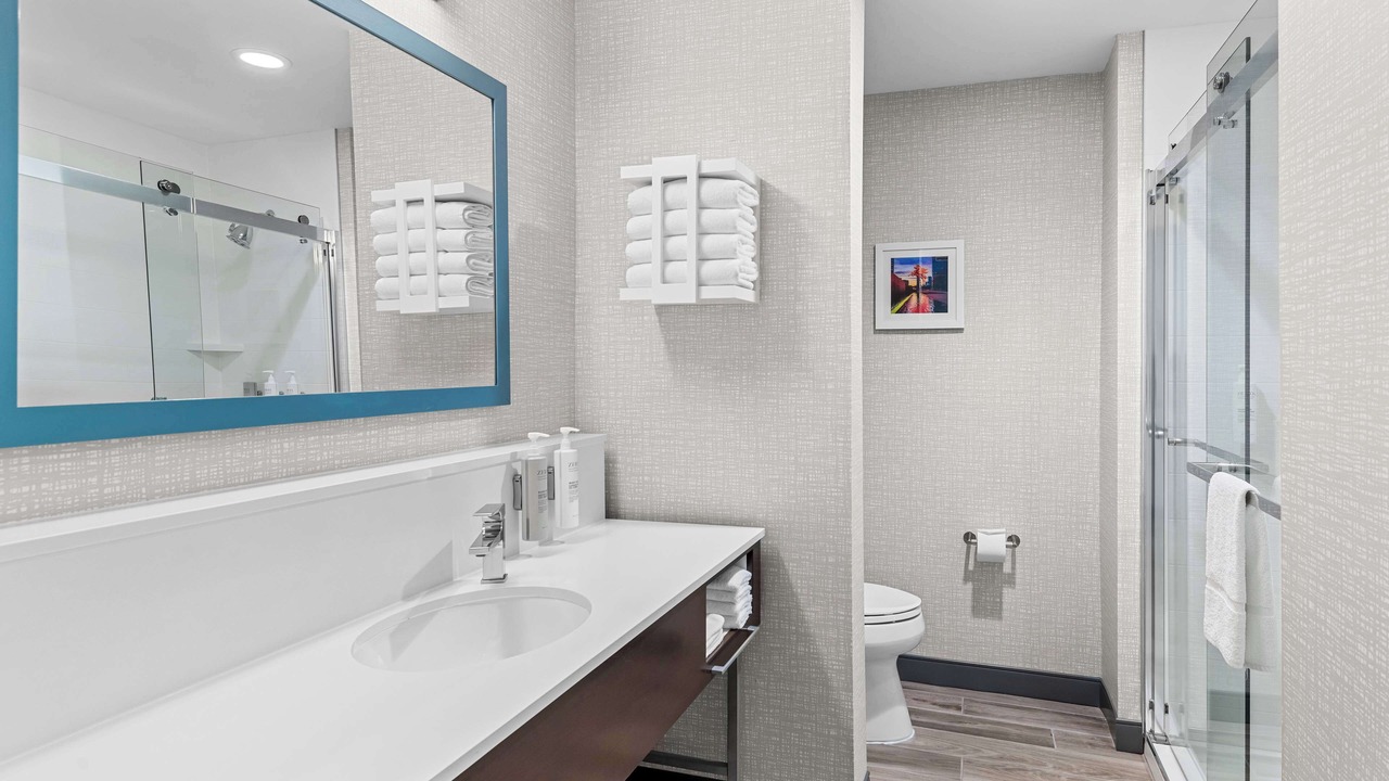 Photo of Bathroom in Farmers Branch