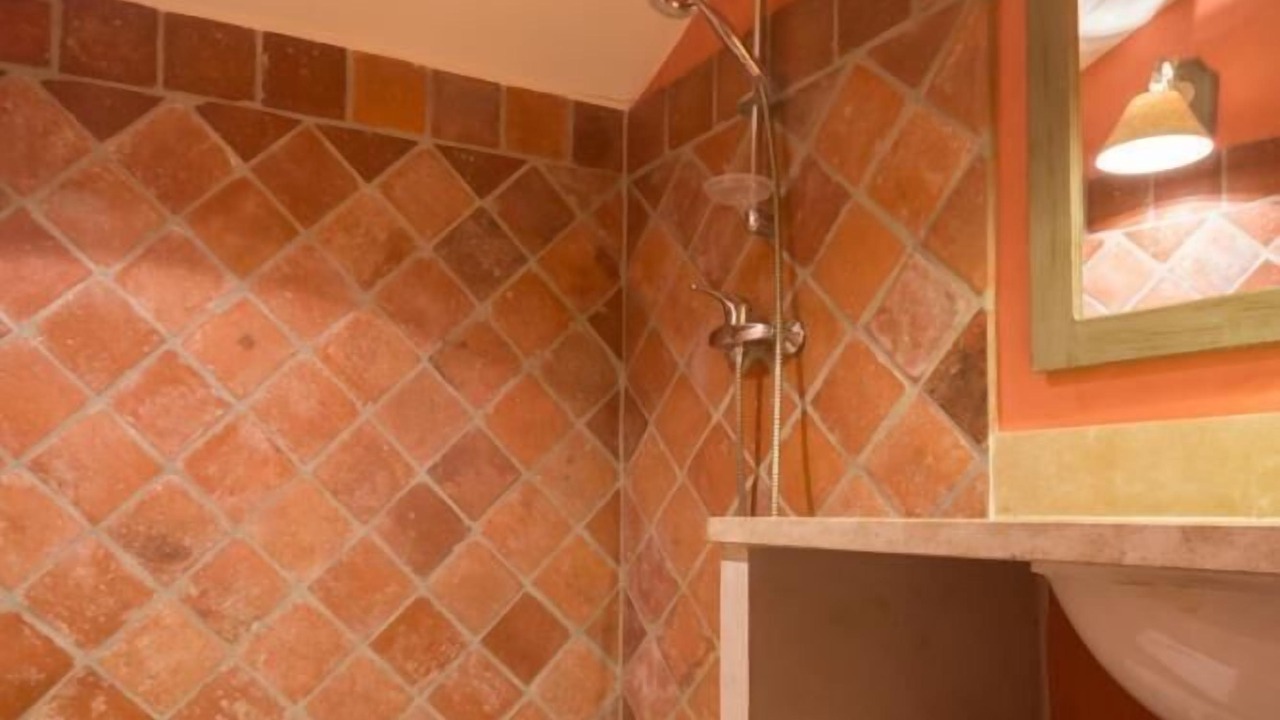 Photo of Bathroom in Chaudenay-le-Chateau