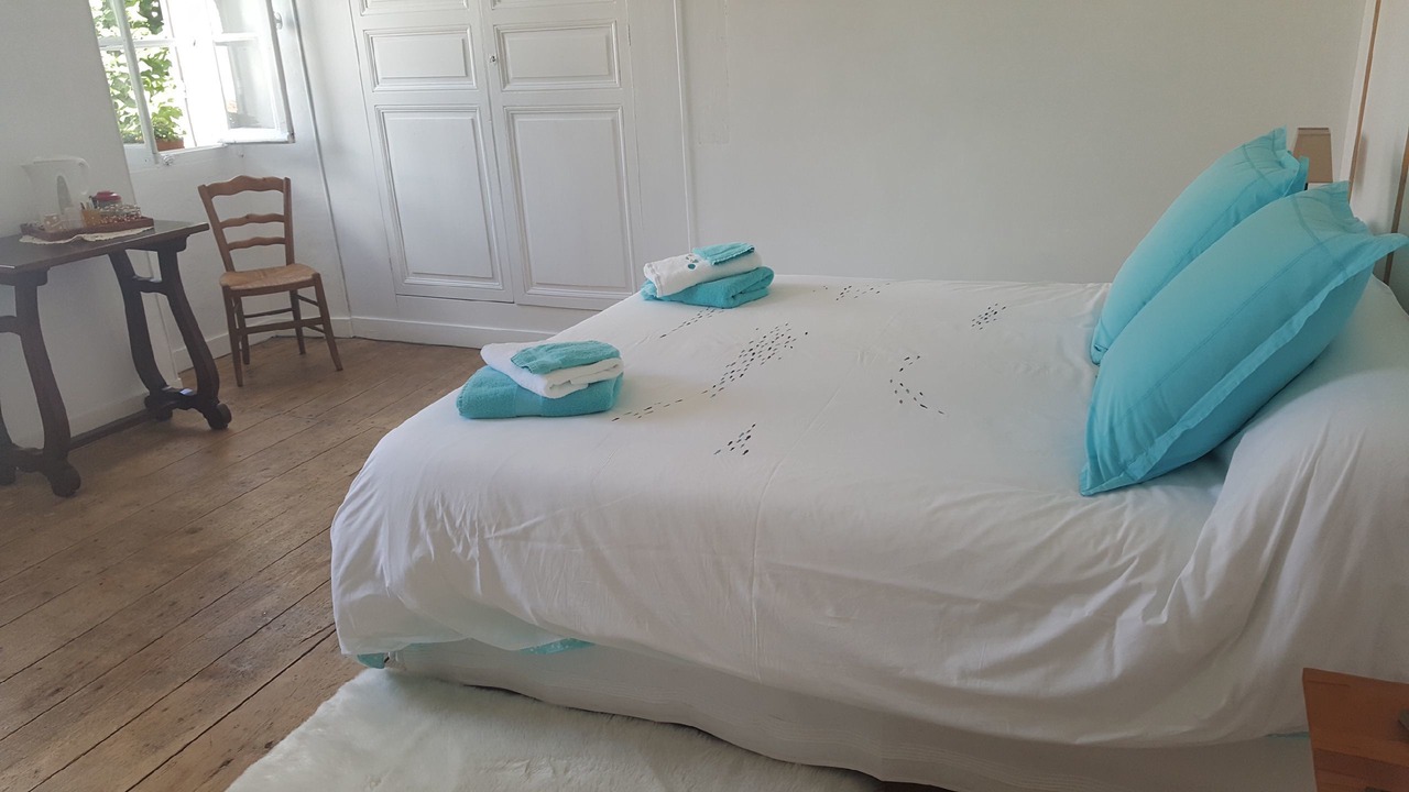 Photo of Bedroom in Saints